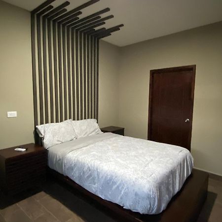 Huasteca Em Suites Сиудад Валес Екстериор снимка