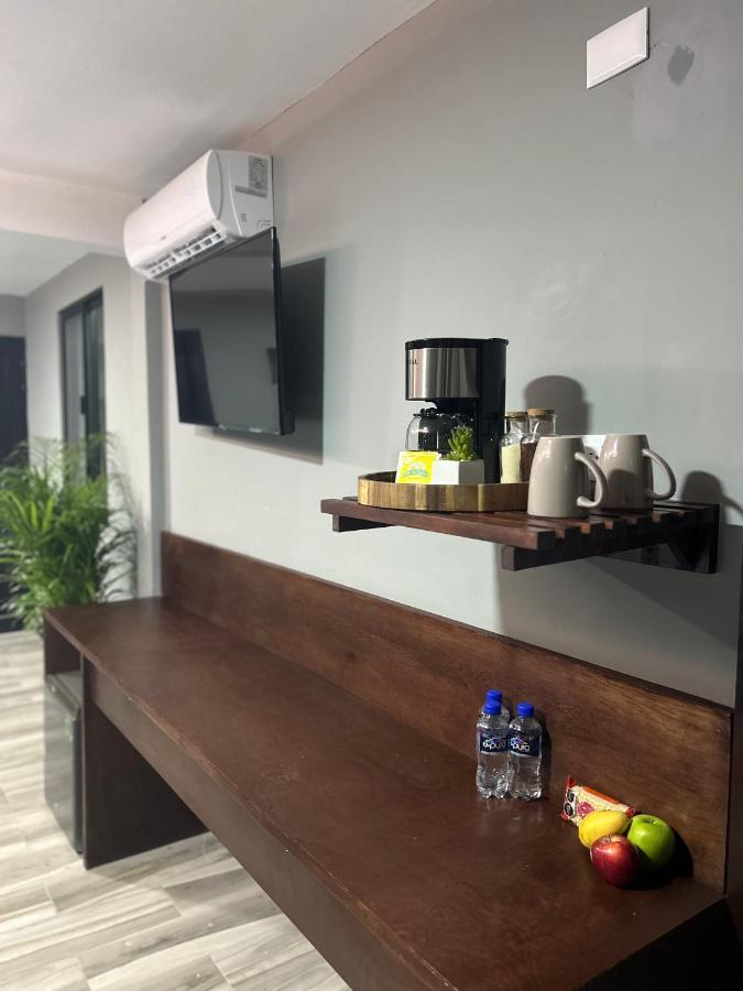 Huasteca Em Suites Сиудад Валес Екстериор снимка